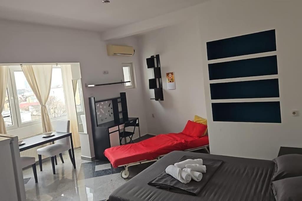 Nice Studio In The Heart Of City Bucharest Exterior photo